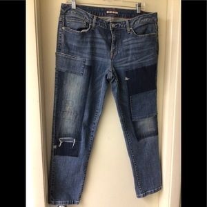 Tommy Hilfiger boyfriend Jeans patch distress